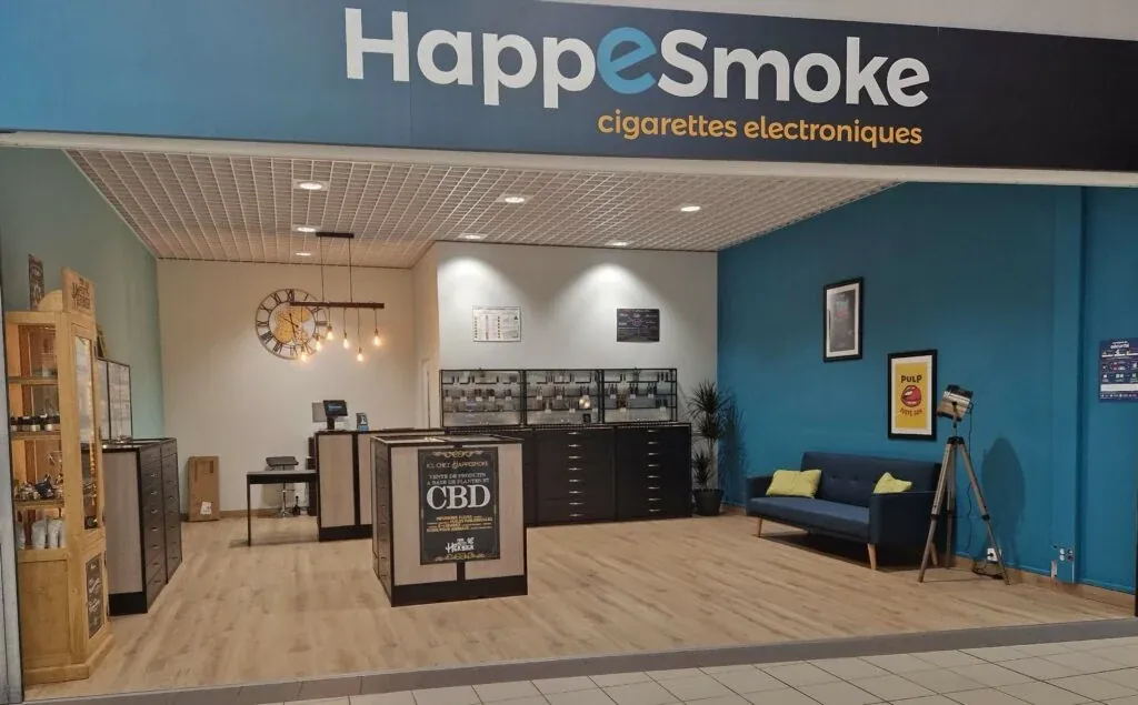 Vitrine du magasin HappeSmoke Saint-Vit